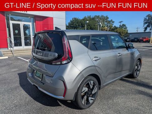 Used 2023 Kia Soul GT-Line FWD image 4