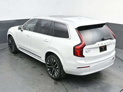 New 2026 Volvo XC90 B6 Ultra image 35