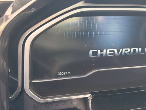 Used 2022 Chevrolet Silverado 1500 LT RWD image 9