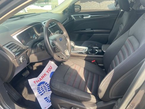 Used 2014 Ford Fusion SE w/ Equipment Group 201A image 7