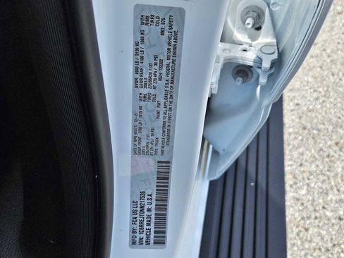 Used 2022 RAM 1500 Laramie w/ Laramie Southwest Edition image 34