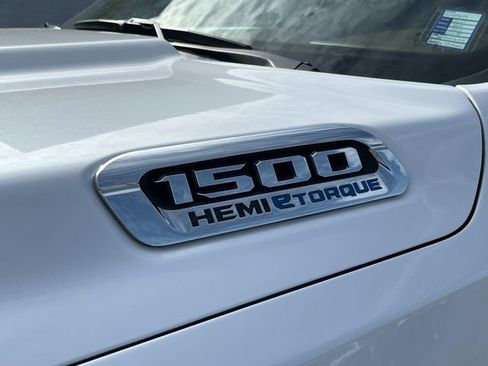 Used 2021 RAM 1500 Limited AWD/4WD image 11