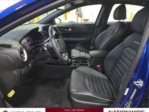 Used 2024 Kia Forte GT-Line w/ GT-Line Premium Package image 8