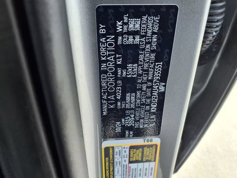 Used 2025 Kia Soul LX w/ LX Technology Package FWD image 33