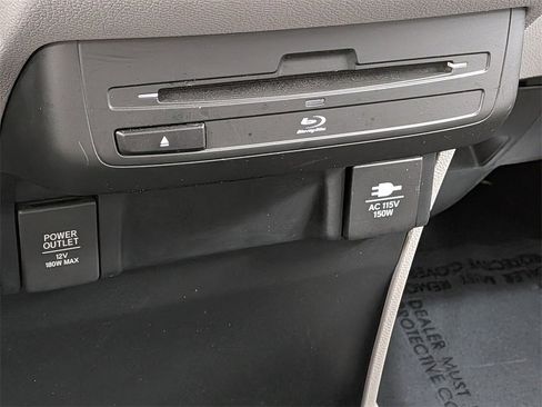 Used 2019 Honda Odyssey Elite image 25