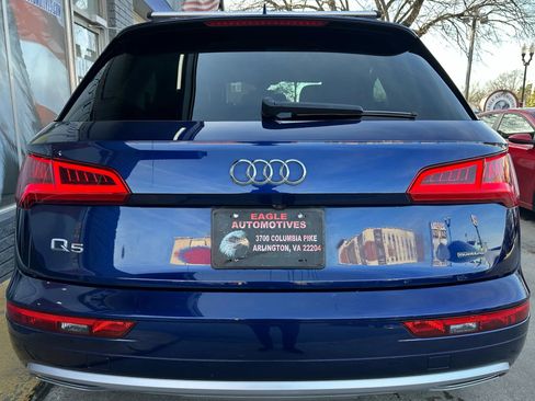 Used 2019 Audi Q5 2.0T Premium w/ Convenience Package image 4