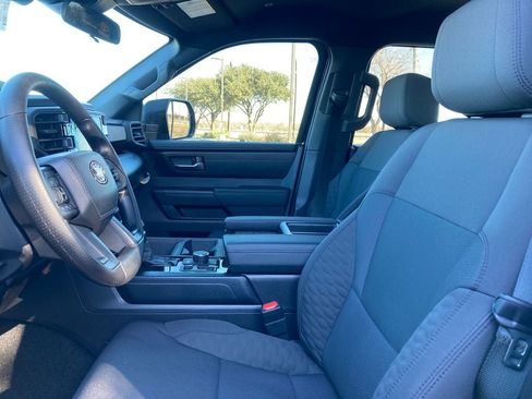 New 2026 Toyota Tundra SR5 AWD/4WD image 8