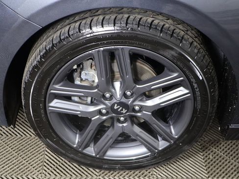 Used 2021 Kia Forte GT-Line image 15