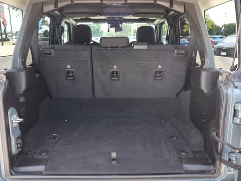 Used 2025 Jeep Wrangler Unlimited Rubicon 4xe w/ Safety Group AWD/4WD image 28