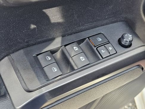 Used 2023 Toyota Tacoma TRD Sport w/ Advanced Technology Package AWD/4WD image 33