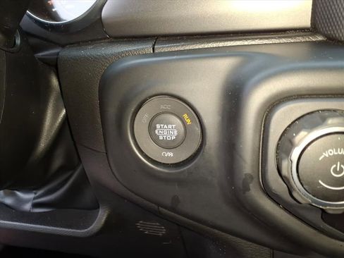 Used 2022 Jeep Wrangler Unlimited Sport S image 11