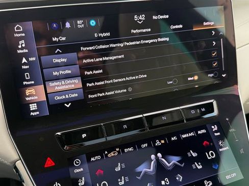Used 2023 Maserati Grecale Modena AWD/4WD image 36