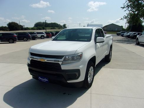 Used 2022 Chevrolet Colorado LT w/ Fleet Safety Package AWD/4WD image 6