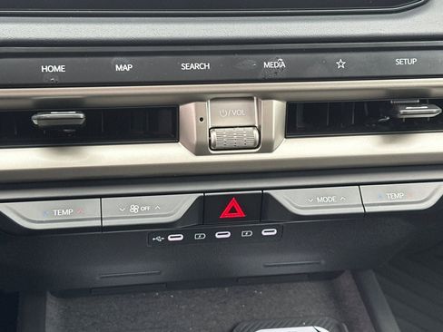 New 2027 Kia Telluride S image 24