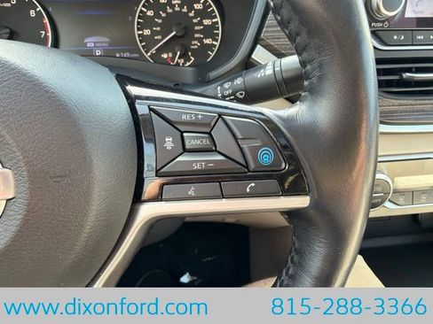Used 2019 Nissan Altima 2.5 Platinum AWD/4WD image 17
