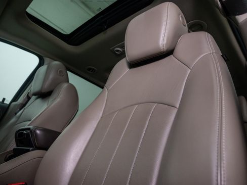 Used 2014 GMC Acadia Denali AWD/4WD image 21
