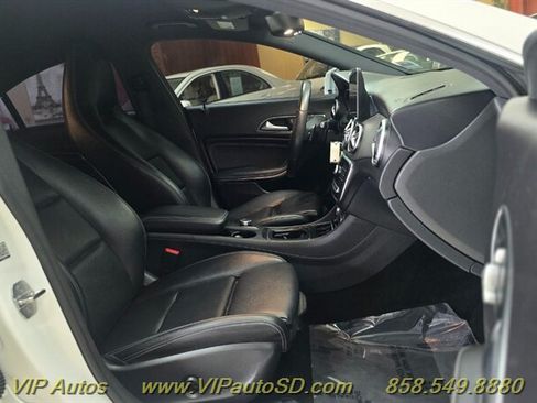 Used 2019 Mercedes-Benz CLA 250 image 14