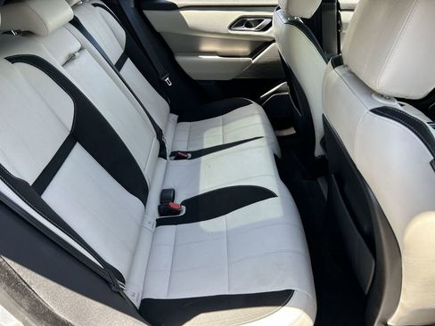 Used 2021 Land Rover Range Rover Velar R-Dynamic S AWD/4WD image 28