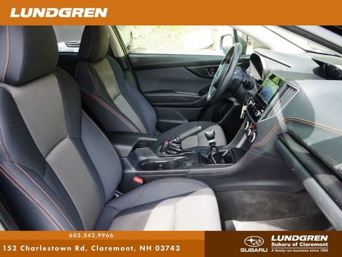 Used 2021 Subaru Crosstrek 2.0i Premium AWD/4WD image 9
