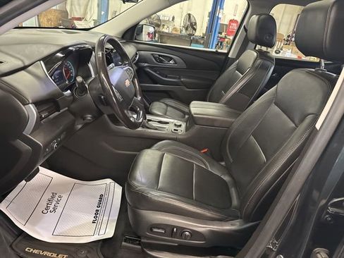 Used 2020 Chevrolet Traverse Premier AWD/4WD image 11