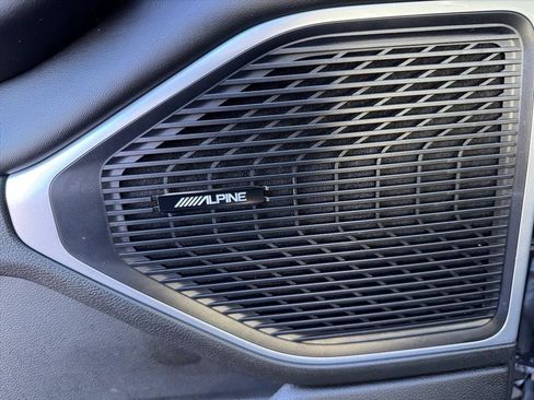 Used 2023 Jeep Wagoneer L 4WD w/ Premium Group I image 15