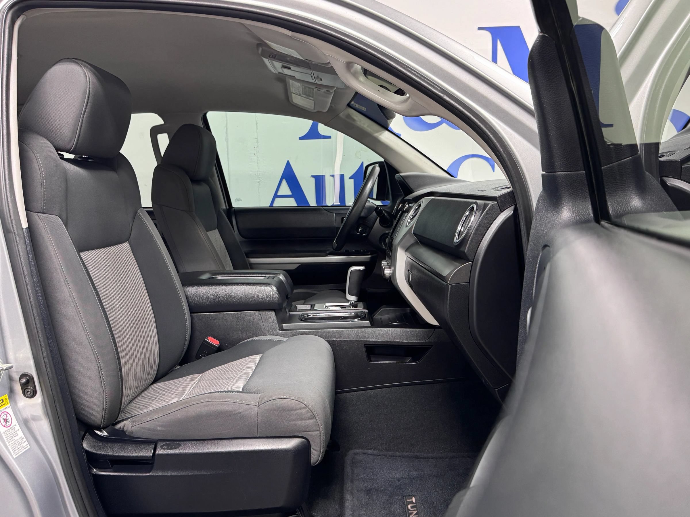 Used 2014 Toyota Tundra SR5 w/ SR5 Upgrade Package AWD/4WD image 16