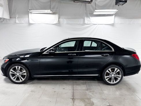 Used 2017 Mercedes-Benz C 300 4MATIC Sedan image 2