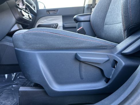 Certified 2022 Ford Maverick XLT image 14