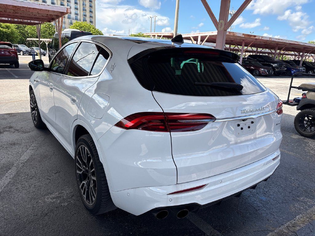 Used 2023 Maserati Grecale GT AWD/4WD image 4
