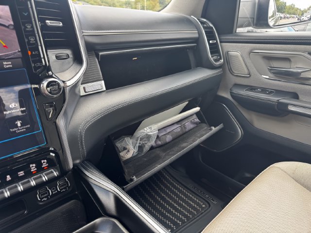 Used 2023 RAM 1500 Limited AWD/4WD image 36