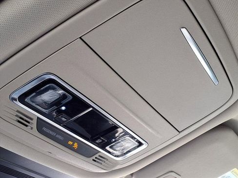 Certified 2024 Lincoln Nautilus Premier image 16