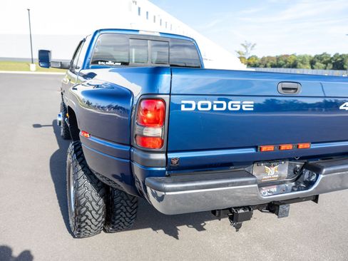 Used 2001 Dodge Ram 3500 Truck 4x4 Quad Cab image 32