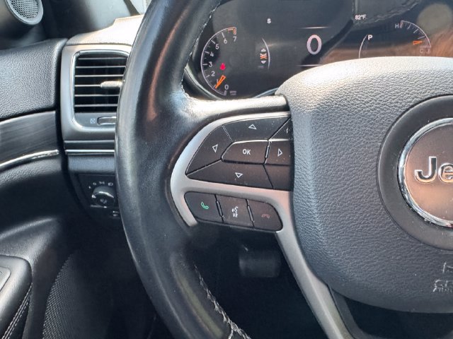 Used 2020 Jeep Grand Cherokee Limited AWD/4WD image 16