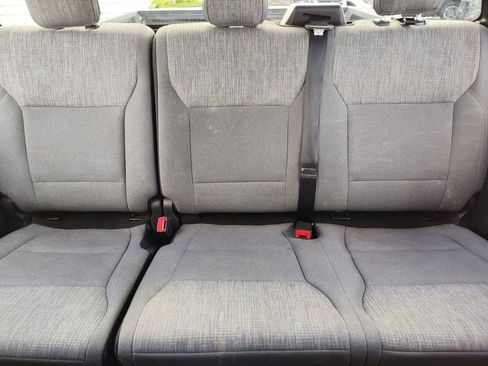 Used 2021 Ford F150 XLT image 30