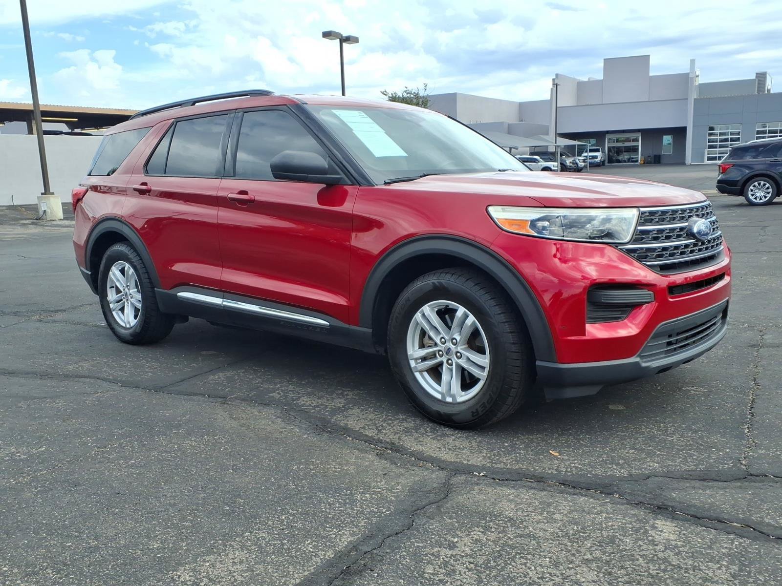 Certified 2020 Ford Explorer XLT RWD image 8