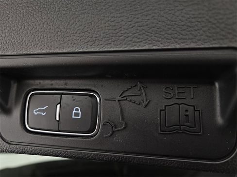 Used 2023 Ford Explorer Timberline image 33