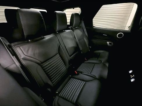 Certified 2025 Land Rover Discovery S AWD/4WD image 14