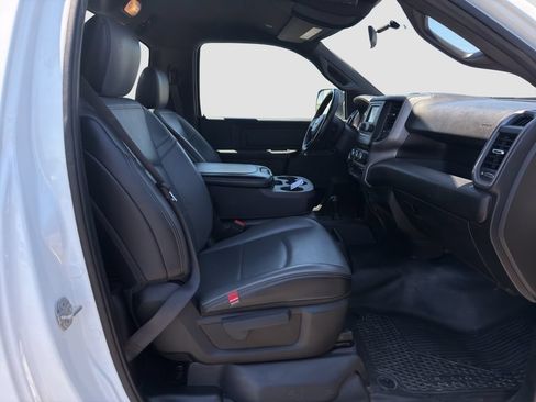 Used 2022 RAM 3500 Tradesman AWD/4WD image 18