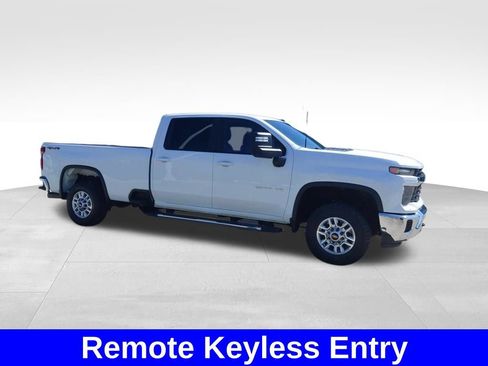 Used 2026 Chevrolet Silverado 2500 LT AWD/4WD image 7