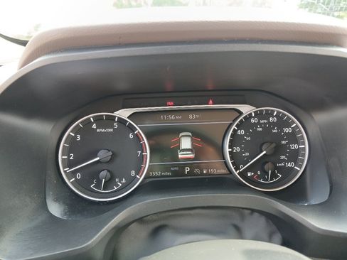 Used 2023 Nissan Rogue SV AWD/4WD image 13