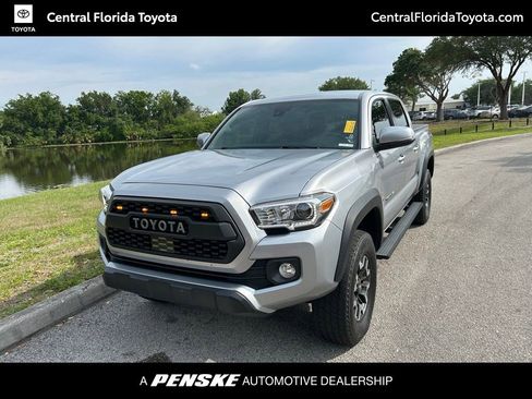 Certified 2021 Toyota Tacoma TRD Off-Road AWD/4WD image 1