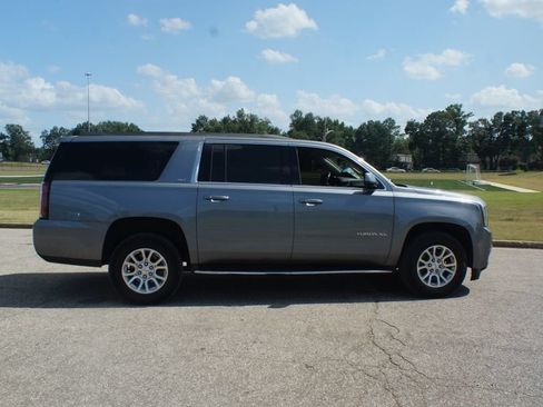 Used 2019 GMC Yukon XL SLT w/ Open Road Package RWD image 18