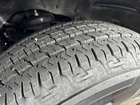 Used 2020 RAM 1500 Laramie image 32