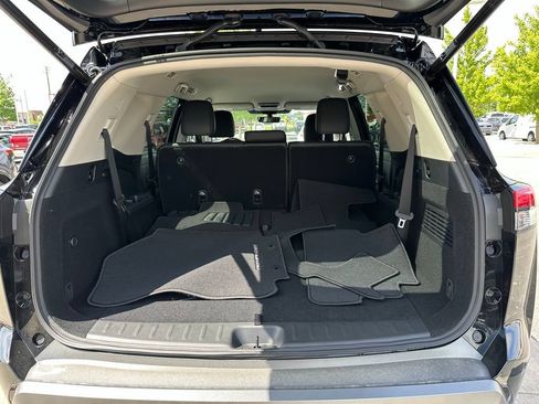 New 2026 Nissan Pathfinder SL AWD/4WD image 11