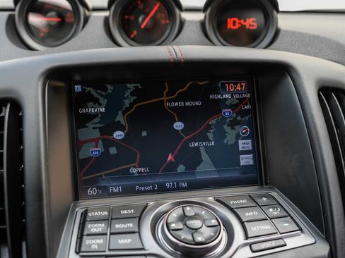 Used 2020 Nissan 370Z NISMO RWD image 23