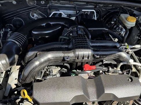 Used 2013 Subaru Crosstrek 2.0i Premium image 21