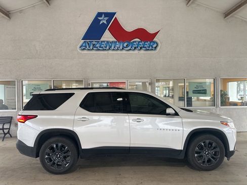 Used 2019 Chevrolet Traverse RS image 1