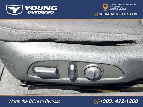Used 2023 Chevrolet Malibu LT w/ Driver Confidence Package FWD image 8