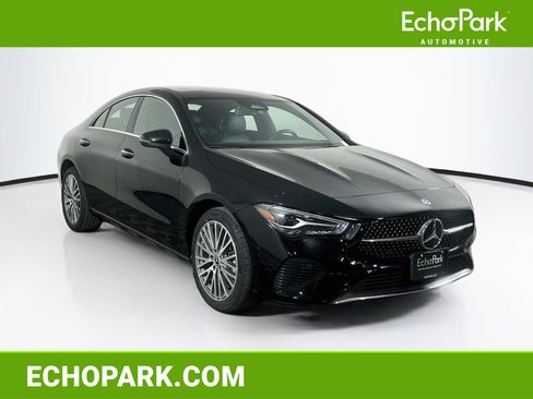 Used 2025 Mercedes-Benz CLA 250 image 1