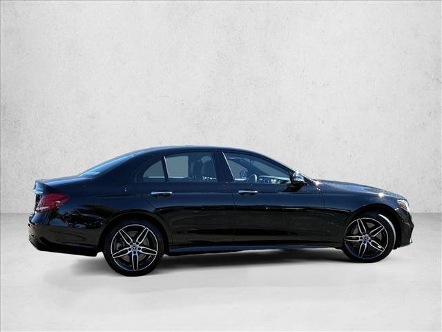 Used 2019 Mercedes-Benz E 450 4MATIC Sedan image 4